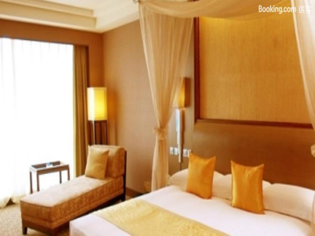 Ramada Beijing North Hotel Csangping Kültér fotó